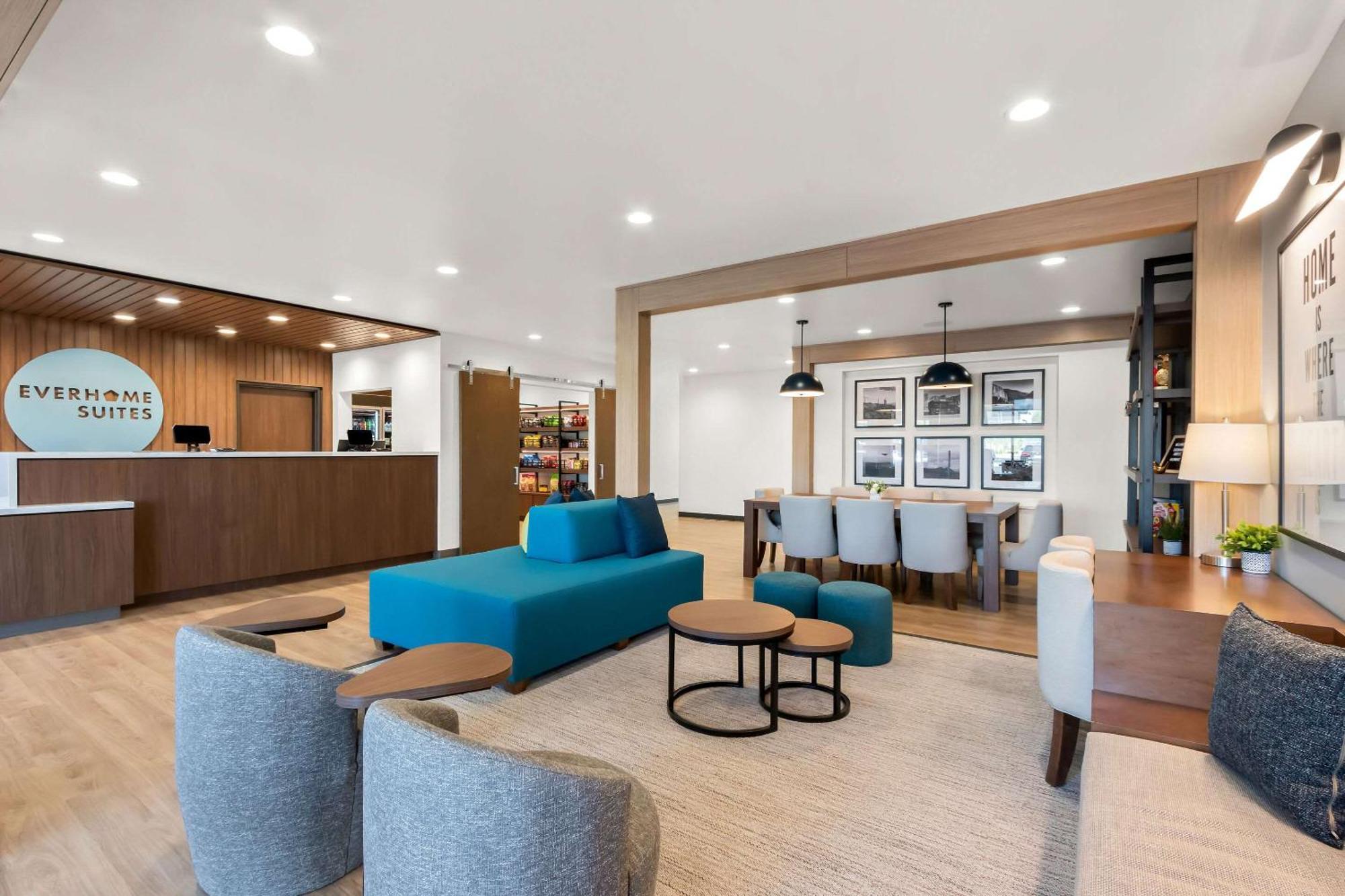 Everhome Suites Glendale Sports Entertainment District Екстериор снимка