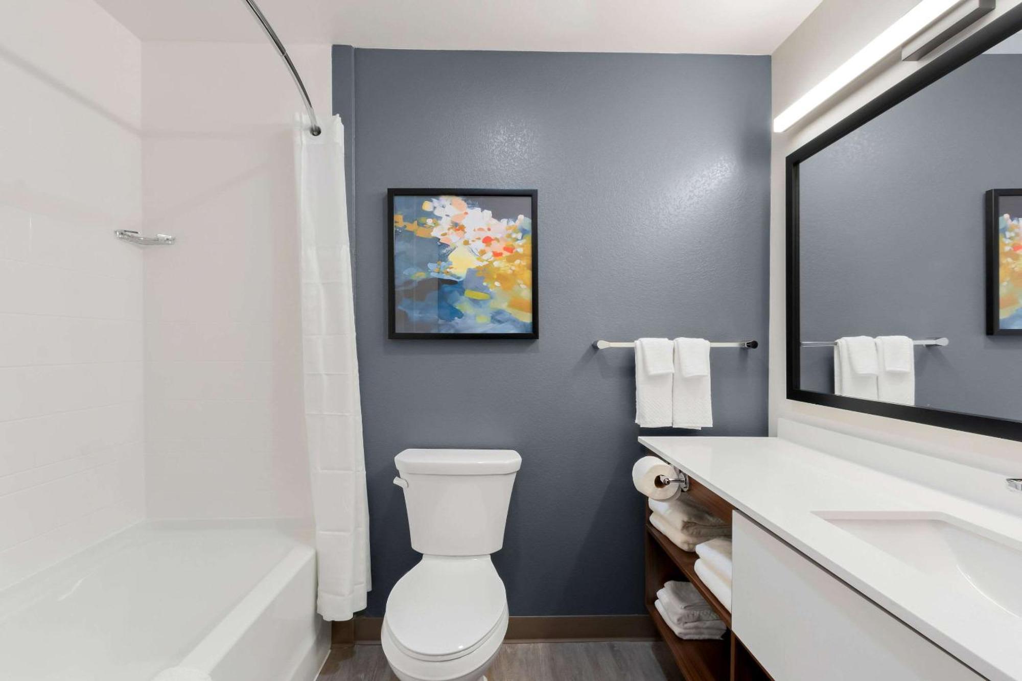 Everhome Suites Glendale Sports Entertainment District Екстериор снимка